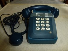 Ancien telephone bleu d'occasion  Chaumont