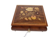 sorrento box for sale  LEEDS