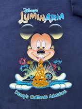 Moletom vintage Disney Luminaria California Adventure fogos de artifício Mickey Crew grande comprar usado  Enviando para Brazil