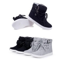Scarpe sportive casual usato  Priolo Gargallo