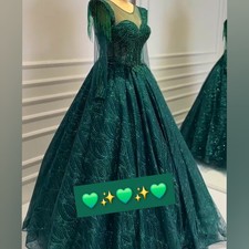 Abito ballo verde usato  Piacenza