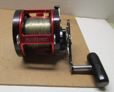 Mulinello pesca personalizzato usato Mulinello pesca personalizzato usato  Spedire a Italy