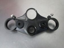 Braçadeira de jugo superior Triumph 765 Street Triple RS 2018 T2041726 FABRICANTE DE EQUIPAMENTO ORIGINAL 17 18 19 comprar usado Braçadeira de jugo superior Triumph 765 Street Triple RS 2018 T2041726 FABRICANTE DE EQUIPAMENTO ORIGINAL 17 18 19 comprar usado  Enviando para Brazil