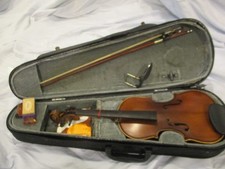 Helmke student violin for sale  West Hartford