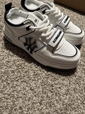 Tênis masculino tamanho 44 (10.5-11) branco e preto   comprar usado Tênis masculino tamanho 44 (10.5-11) branco e preto   comprar usado  Enviando para Brazil