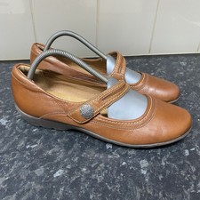 Clarks artisan brown for sale  YEOVIL
