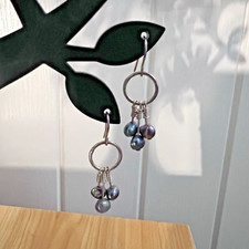 Grey seed pearls for sale Grey seed pearls for sale  ADDLESTONE