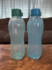 TUPPERWARE ECO 2 GARRAFAS DE ÁGUA ESPORTIVAS AZUL ÁGUA E VERDE 1L comprar usado  Enviando para Brazil