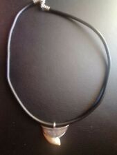 Collana dente squalo usato  Villasalto