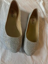 elegant silver shoes for sale elegant silver shoes for sale Bastrop
