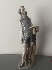 Nao lladro figurine for sale  FALKIRK