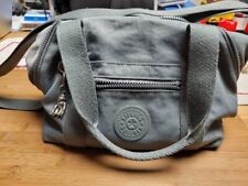 Handtasche kipling anthrazit gebraucht kaufen  Owschlag