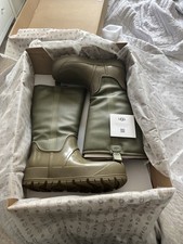 Ugg raincloud tall for sale  READING