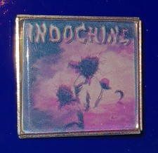 Pin pin badge d'occasion  Expédié en Belgium