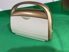 Usado, Máquina de gravação de abraços de ouro Anna Griffin CRICUT raspagem de cartões artesanais comprar usado  Enviando para Brazil