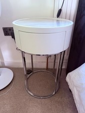 2 white bedside cabinets for sale 2 white bedside cabinets for sale BISHOP'S STORTFORD