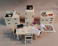 Usado, Móveis vintage para casa de bonecas Renwal - Fogão, pia geladeira, mesa e 6 cadeiras+ comprar usado  Enviando para Brazil