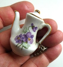 Ancien porte cle d'occasion  Jœuf