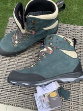 Zamberlan walking boots for sale  TONBRIDGE