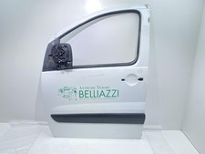 Portiera anteriore sinistra usato  Italia