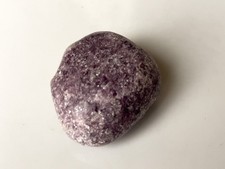 Lepidolite crystal 3cm for sale Lepidolite crystal 3cm for sale  LONDON
