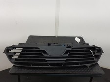 Renault trafic grille for sale  SOUTHAMPTON