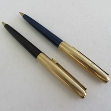 2 x vintage długopis z nadrukiem Pelikan w kolorze niebieskim - złotym i czarnym - złotym rzadkim na sprzedaż  Wysyłka do Poland