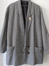 Tailleur jupe vintage d'occasion  Saint-Fargeau-Ponthierry
