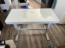 White standing desk for sale  Los Angeles