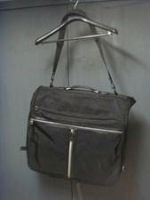 Kleidersack tasche marke gebraucht kaufen  Niederdorfelden