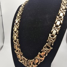 9ct solid gold for sale 9ct solid gold for sale  BLACKPOOL