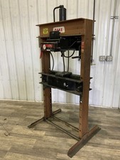 Ton dake model for sale  Holland