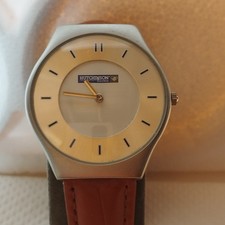 Montre hutchinson mixte d'occasion  Bourganeuf