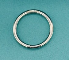 Chaveiro base inicial círculo prata Tiffany & Co. comprar usado  Enviando para Brazil