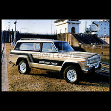 Photo .025225 jeep d'occasion  Martinvast