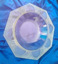 Lalique eight pointed for sale  NEWTON ABBOT