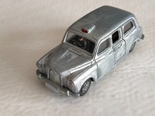 Dinky toys austin d'occasion  Épinal