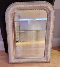 White medium sized for sale  HIGH WYCOMBE