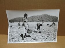 Photographie femme asiatique d'occasion  Sancerre