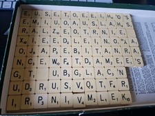 jeu de lettres   ( 102)  pour le jeu de scrabble Réf 3  Assez Bon Etat  na sprzedaż  Wysyłka do Poland