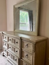 Used furniture queen for sale  Orange Park