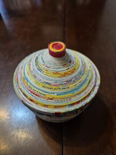 Vaso de papel reciclado reutilização adaptativa arte tampa vasilha com tampa Vietnã, usado comprar usado  Enviando para Brazil