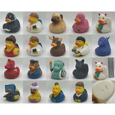 Brinquedo de banho colecionável Design By Lilalu Rubber Duck |Presente engraçado vários estilos 8cm comprar usado Brinquedo de banho colecionável Design By Lilalu Rubber Duck |Presente engraçado vários estilos 8cm comprar usado  Enviando para Brazil
