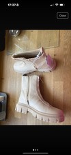 Stylish cream boots for sale Stylish cream boots for sale  NEW TREDEGAR