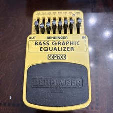 Pedal de efeitos de baixo Behringer equalizador gráfico 7 bandas bronzeado BEQ700 BAIXO GRÁFICO EQ comprar usado  Enviando para Brazil