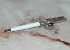 Magnifique stylo bille d'occasion  Versailles