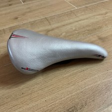 Sella bici corsa usato  Papiano
