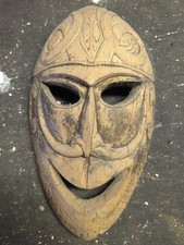 Masque bois sculpté d'occasion  Allassac