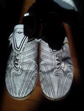 Scarpe calcetto tg.44 usato  Crema