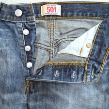 Levi 501 jeans for sale Levi 501 jeans for sale  MARKET DRAYTON
